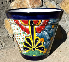 Load image into Gallery viewer, hand painted talavera flowers and dots pot