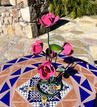 Load image into Gallery viewer, pink metal rose bouquet
