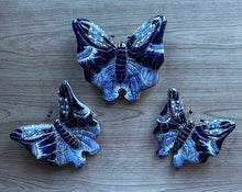 Load image into Gallery viewer, talavera butterflies - blue