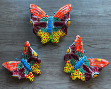 Load image into Gallery viewer, Talavera Butterflies Set of 3 - Different Colors Available