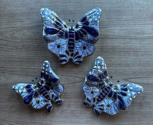 Load image into Gallery viewer, talavera butterflies - light and dark blue
